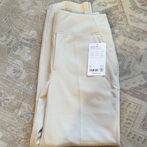 Athleta Endless Pant Size 2 - NWT
